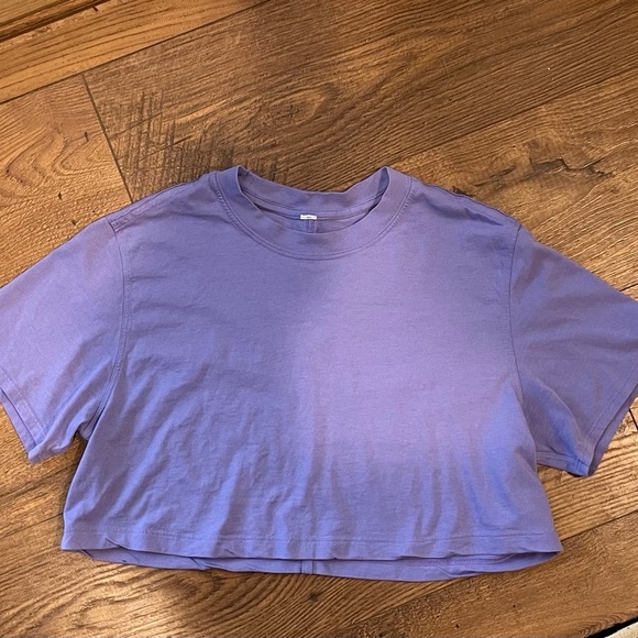 Lululemon. All yours cropped t shirt. - Picture 1 of 2